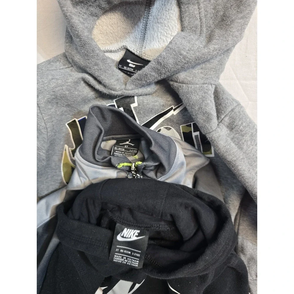 Nike Boys Jacket Hoodie 2 T Multicolor Zip Up  Lot of 4